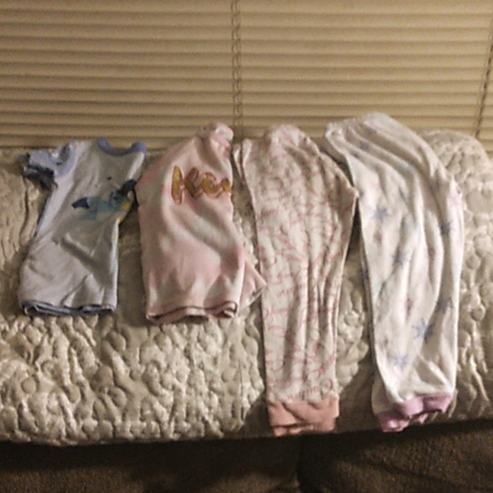Bundle of pj pieces